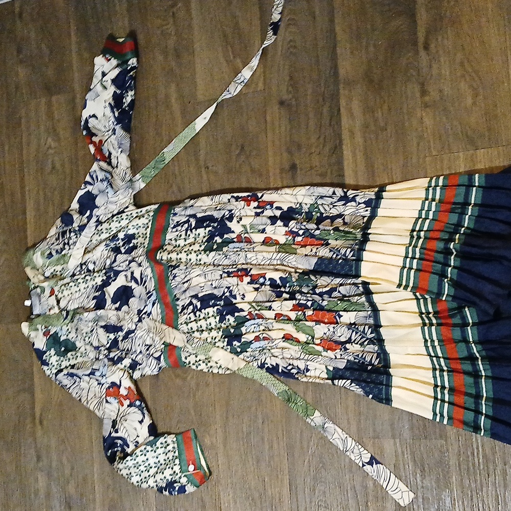 Dalia Macphee Tie Neck Printed Midi Dress. - Picture 13 of 16